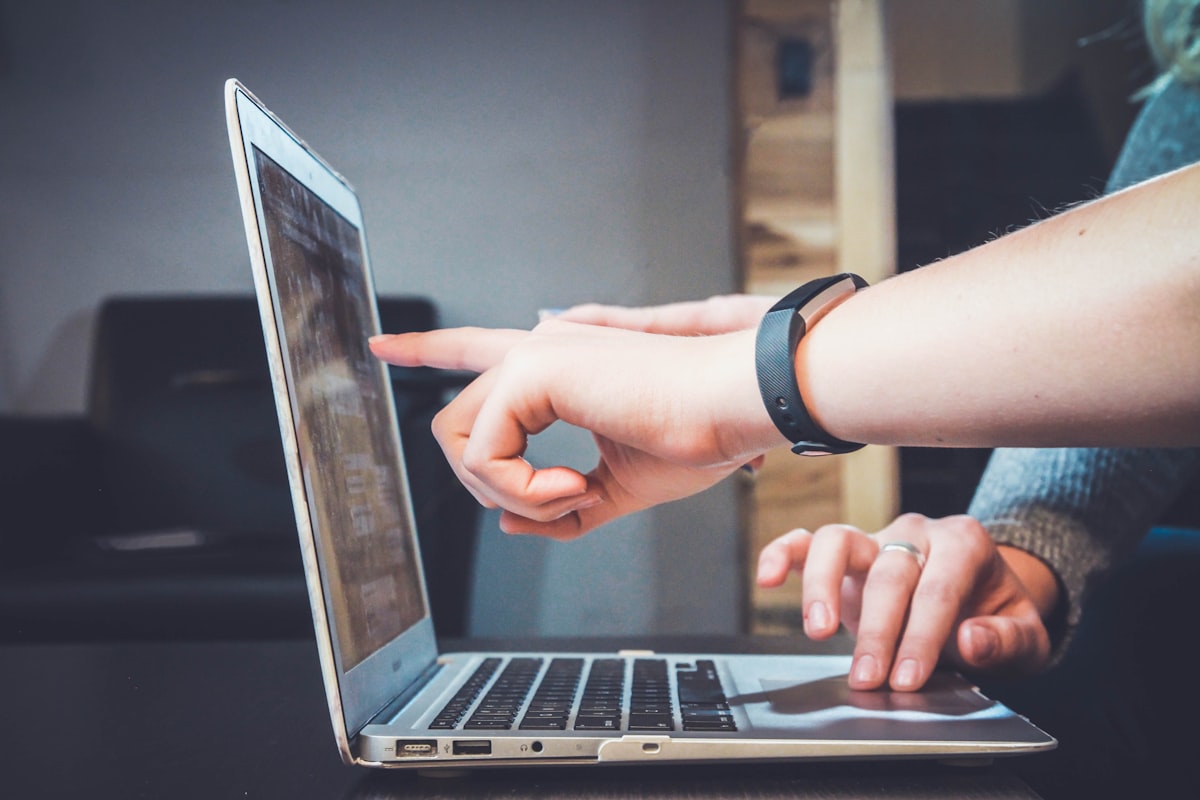 Persoonlijke technische ondersteuning voor hosting en websiteonderhoud